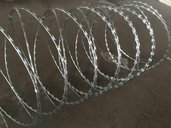 平面式刀片刺绳